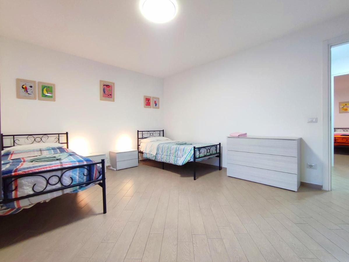 Villa Bassani, Grande E Luminosa Ideale Per Gruppi Infernetto Esterno foto